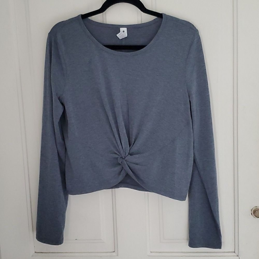 YogaLicious Blue Twist Front Top 
